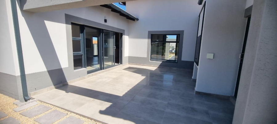 3 Bedroom Property for Sale in Langebaan Country Estate Western Cape